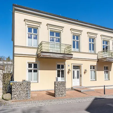 Monico 1 Apartment